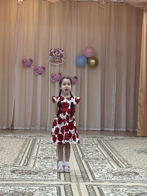 C:\Users\user\Desktop\Советский новогодний корпоротив\photo_5280624907496655762_y.jpg